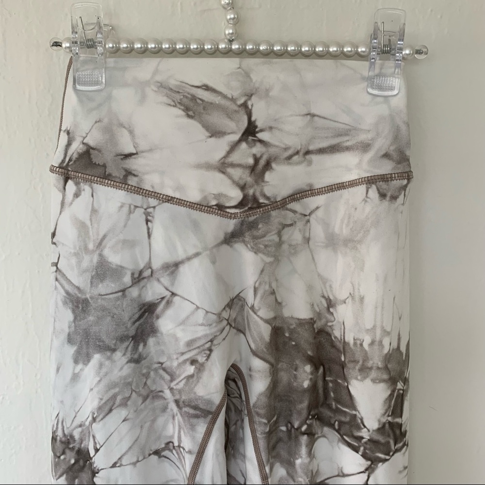 Balance Athletica Aura Collection OG Leggings - Picture 9 of 13